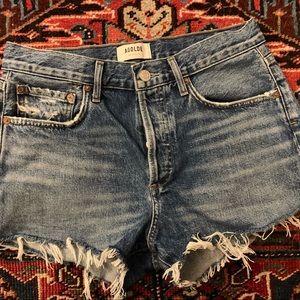 AGOLDE Parker Cutoff Denim Shorts in Lowkey (27)